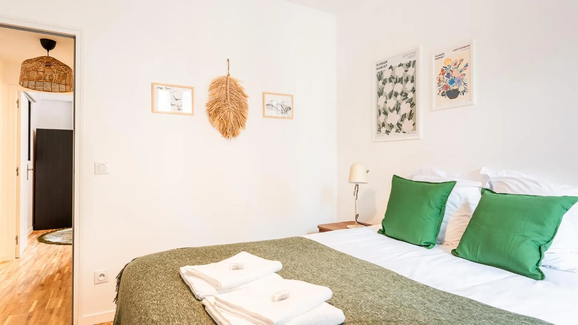 Apartment Wonderfull Apart - 6 Guests - Parc Buttes Chaumont Paris France